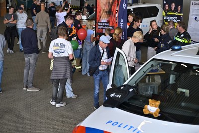 Vd Vlist LR (50)