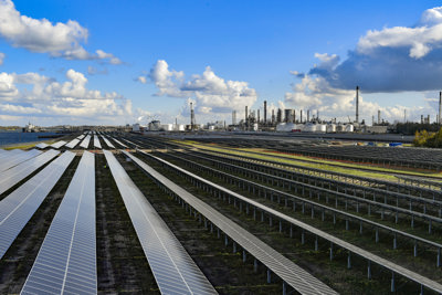 Moerdijk Zonnepark Shell