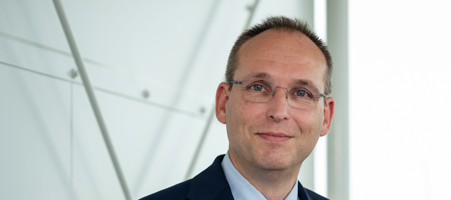 Paul Dirix Herbenoemd Als CEO Havenbedrijf Moerdijk